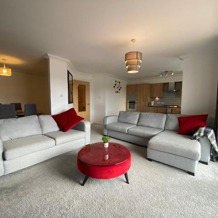 The Duplex Nairn- Spacious 3 Bedroom With Sunny Balcony 外观 照片