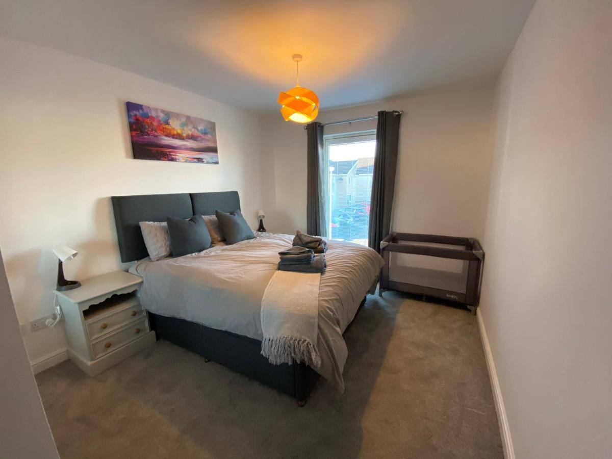 The Duplex Nairn- Spacious 3 Bedroom With Sunny Balcony 外观 照片
