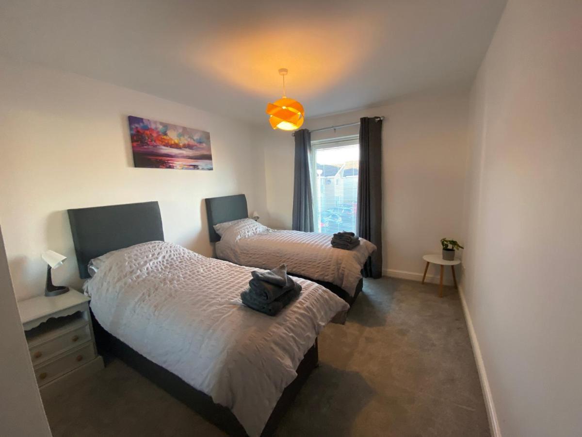The Duplex Nairn- Spacious 3 Bedroom With Sunny Balcony 外观 照片