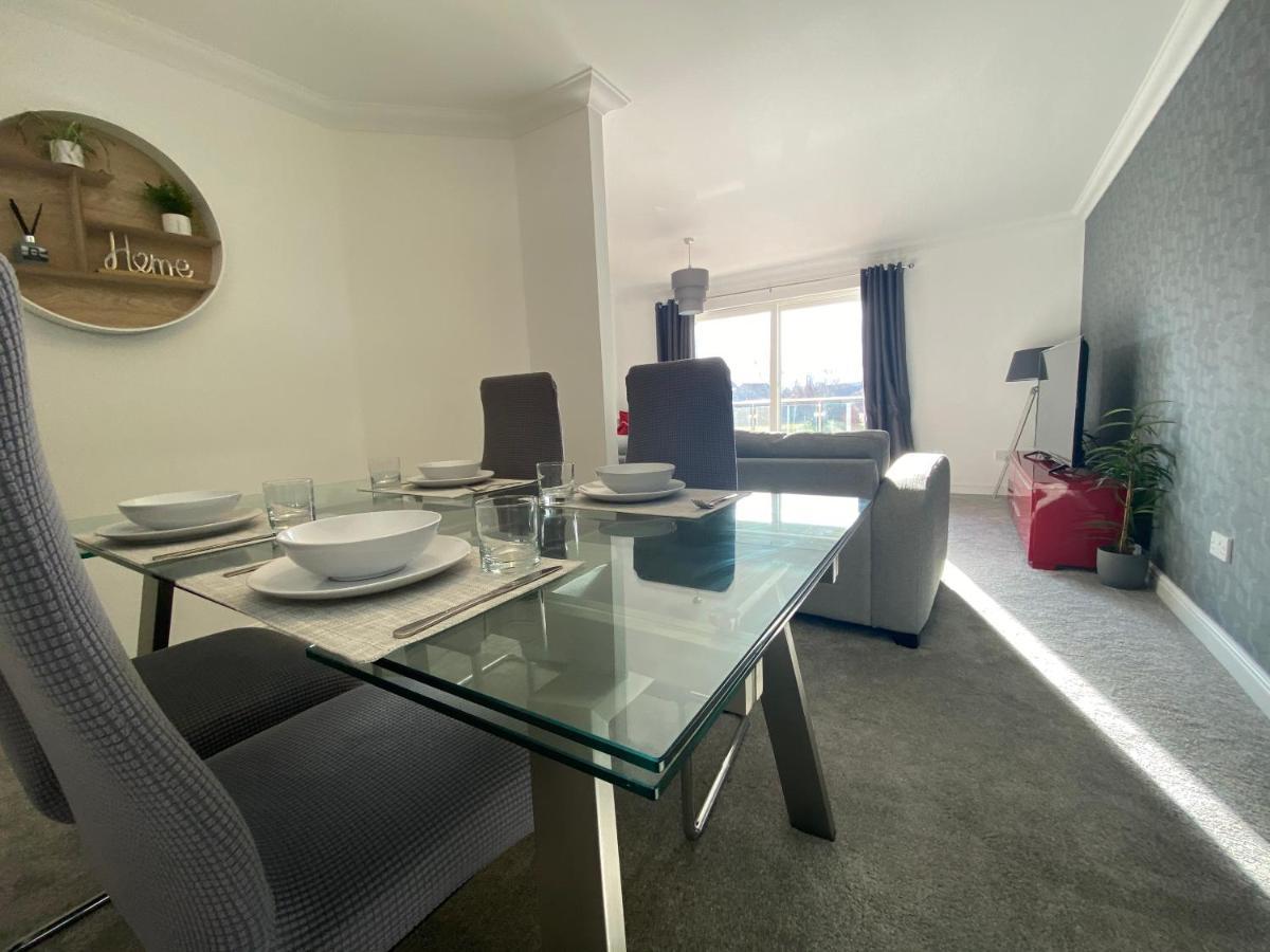The Duplex Nairn- Spacious 3 Bedroom With Sunny Balcony 外观 照片