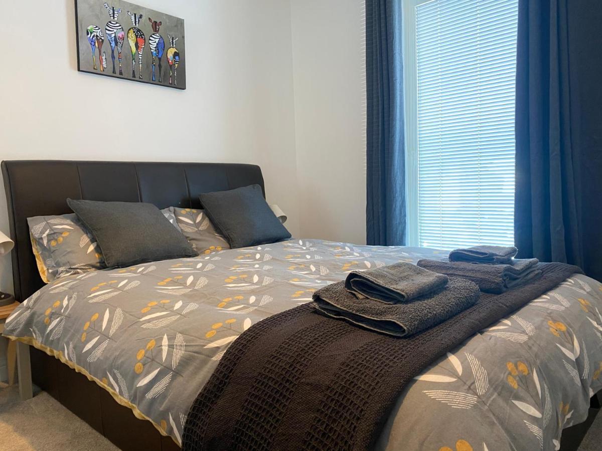 The Duplex Nairn- Spacious 3 Bedroom With Sunny Balcony 外观 照片