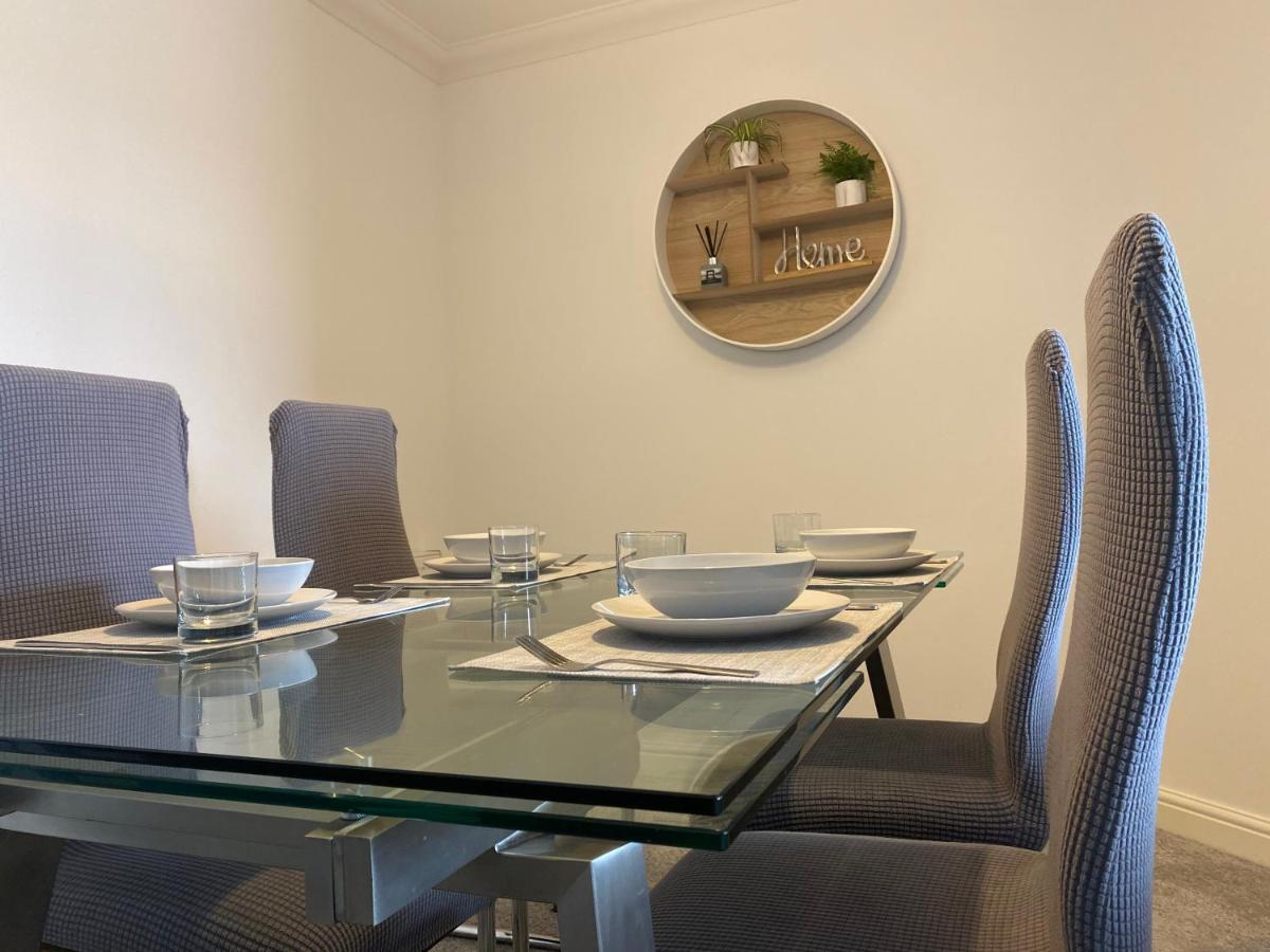 The Duplex Nairn- Spacious 3 Bedroom With Sunny Balcony 外观 照片