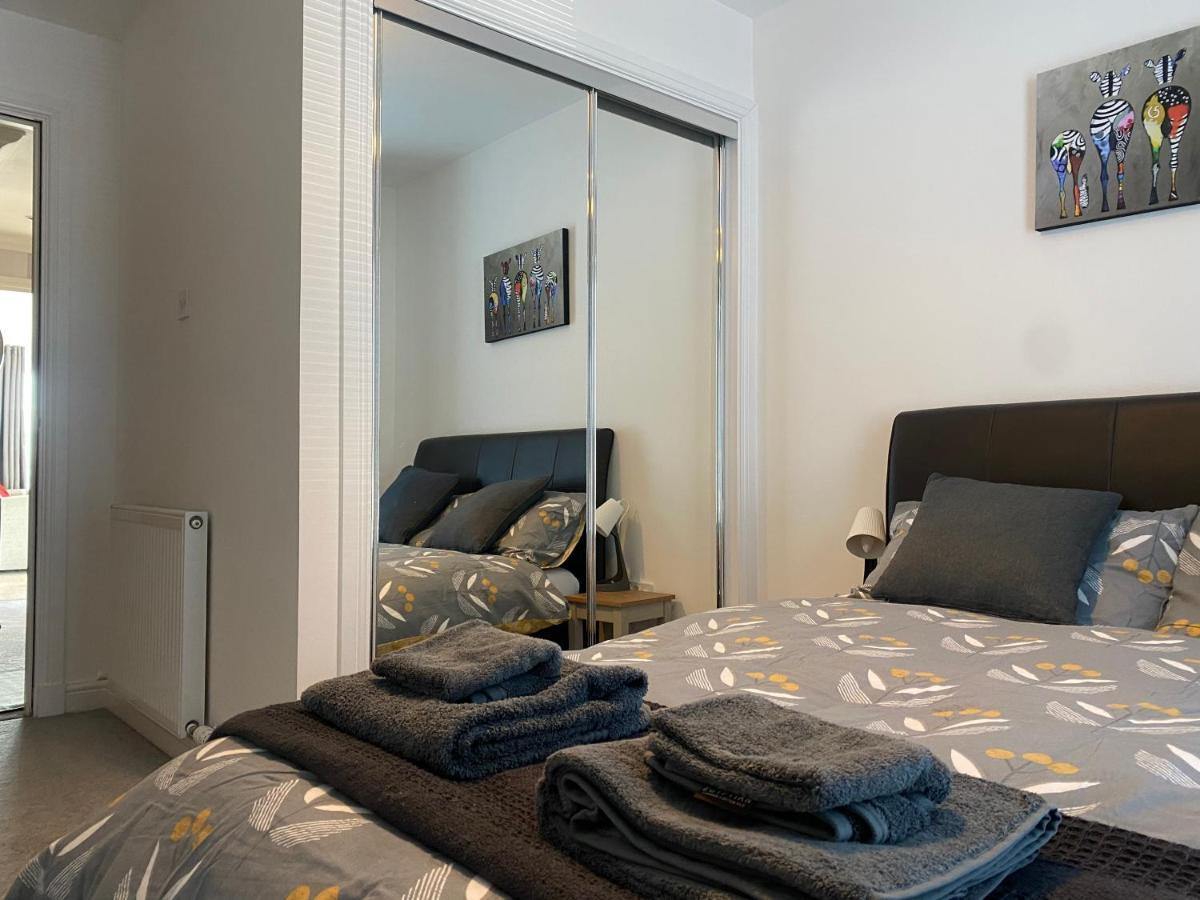 The Duplex Nairn- Spacious 3 Bedroom With Sunny Balcony 外观 照片